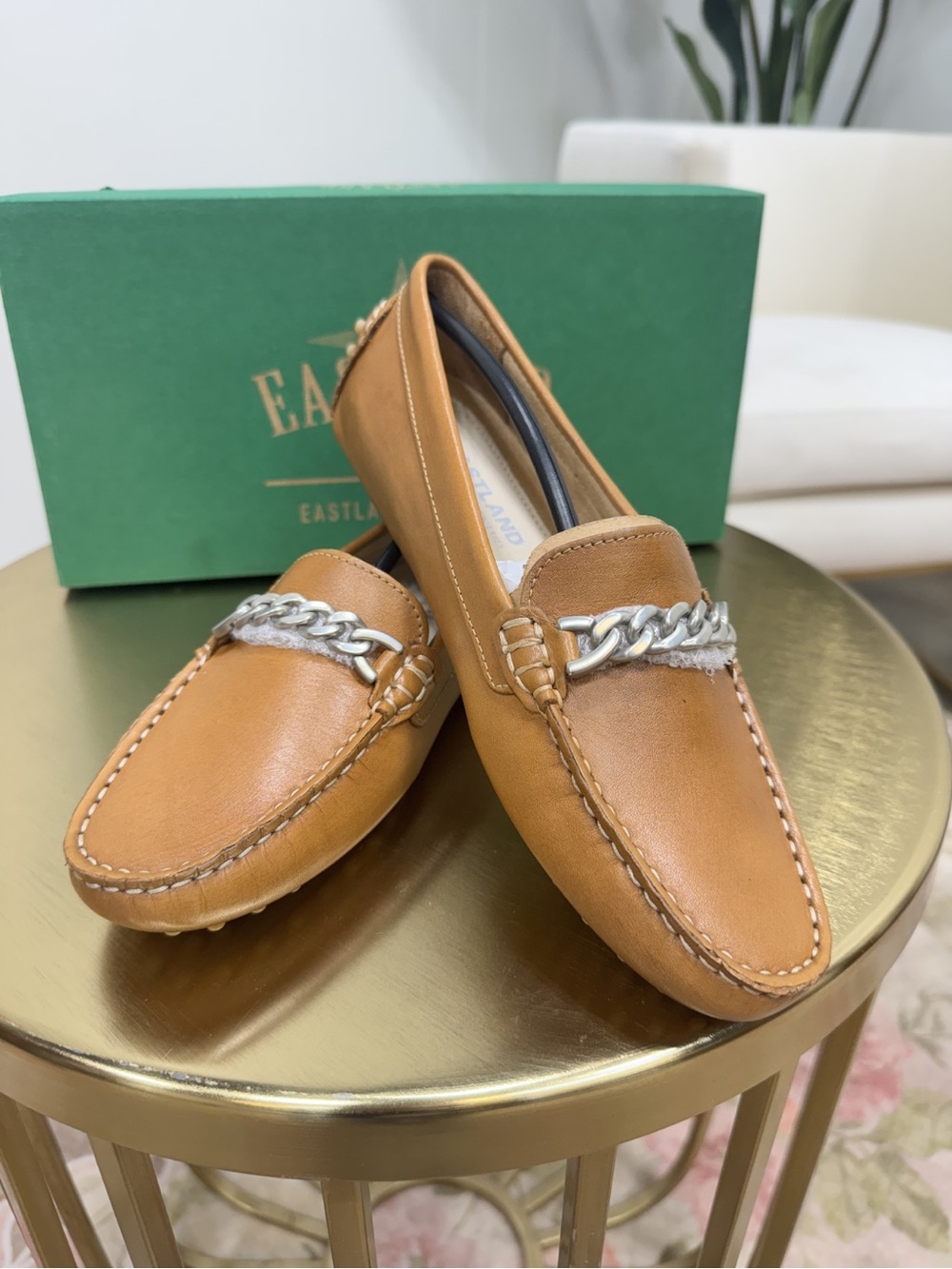 NWT Eastland Sawgrass Camel Leather Chain Loafers Driving Moc | Size 6